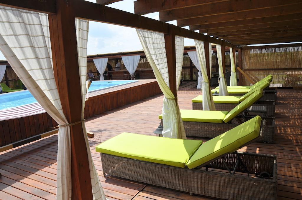 Doi Capitani Hotel Crișan Eksteriør billede