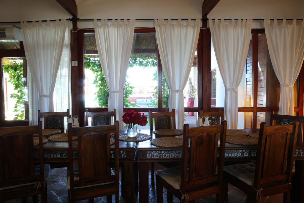 Doi Capitani Hotel Crișan Eksteriør billede